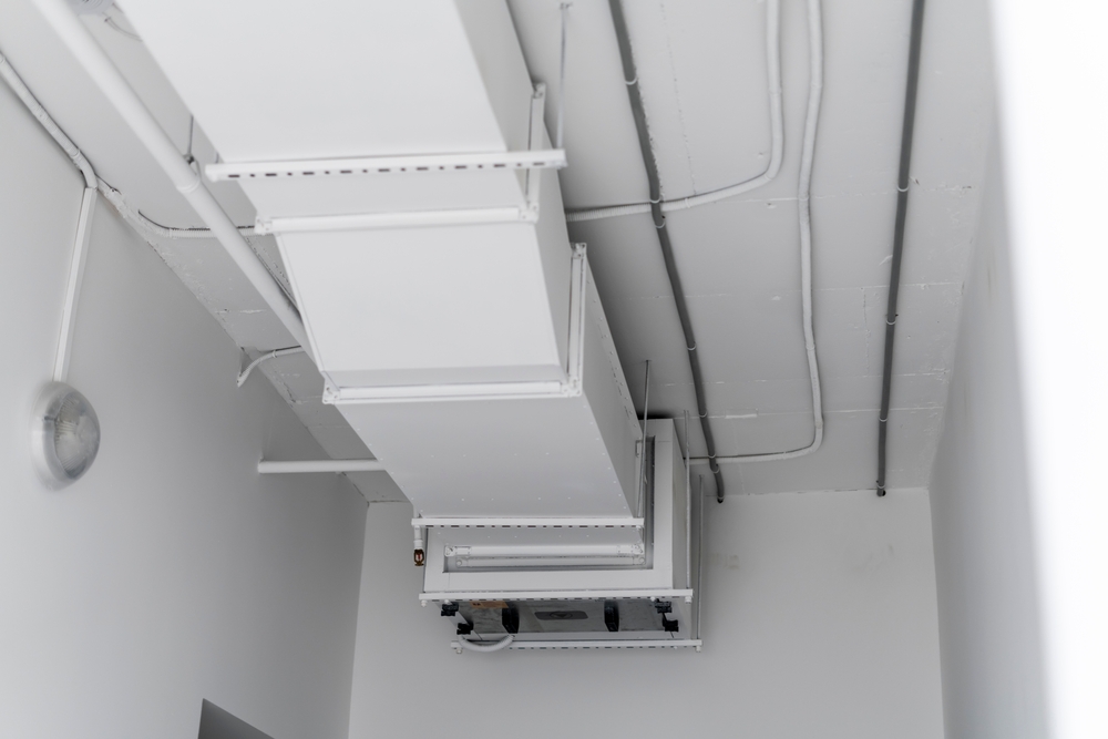 Commercial air duct cleaning for businesses in Naperville, IL